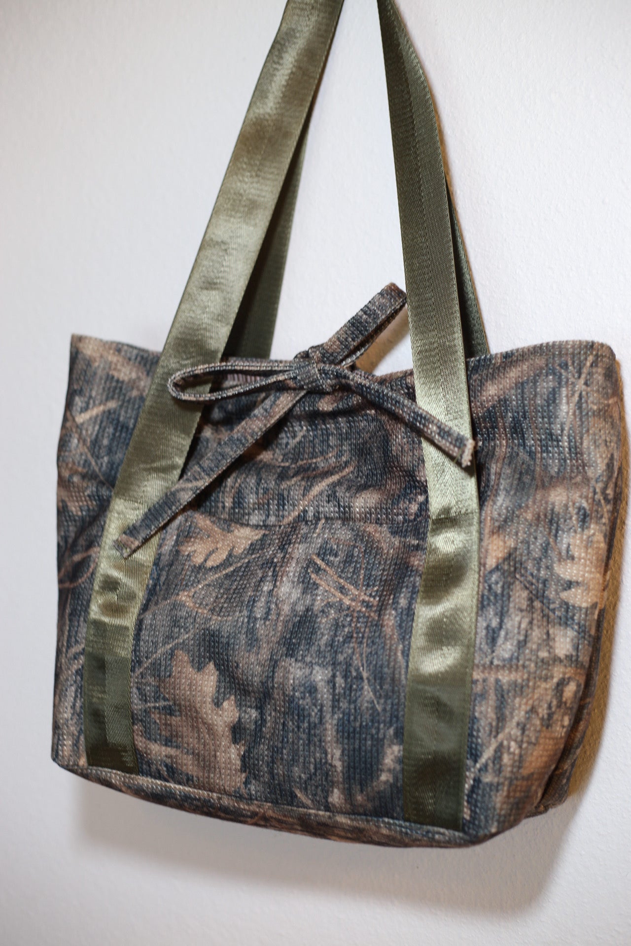 Camo tote bag