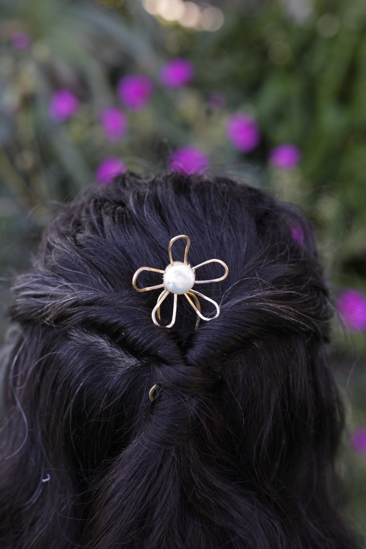 The Lotus hair pin