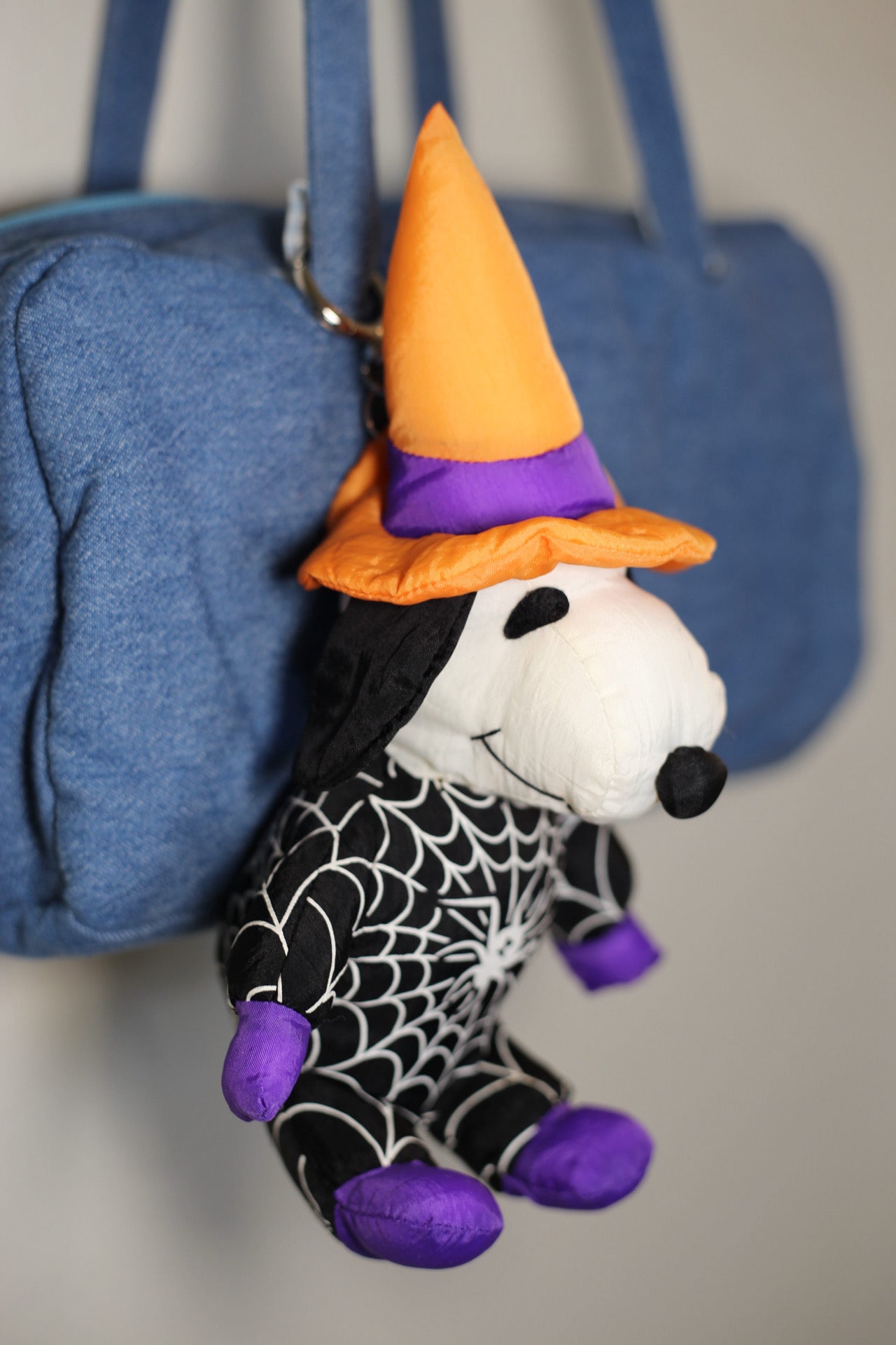 Snoopy Halloween bag charm