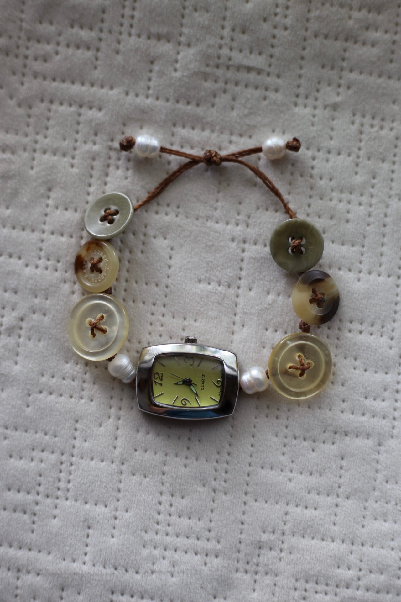 Terra button watch