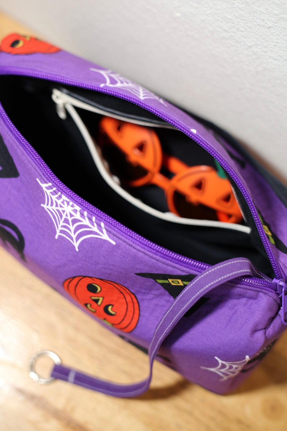 Thackery Binx Loaf Bag