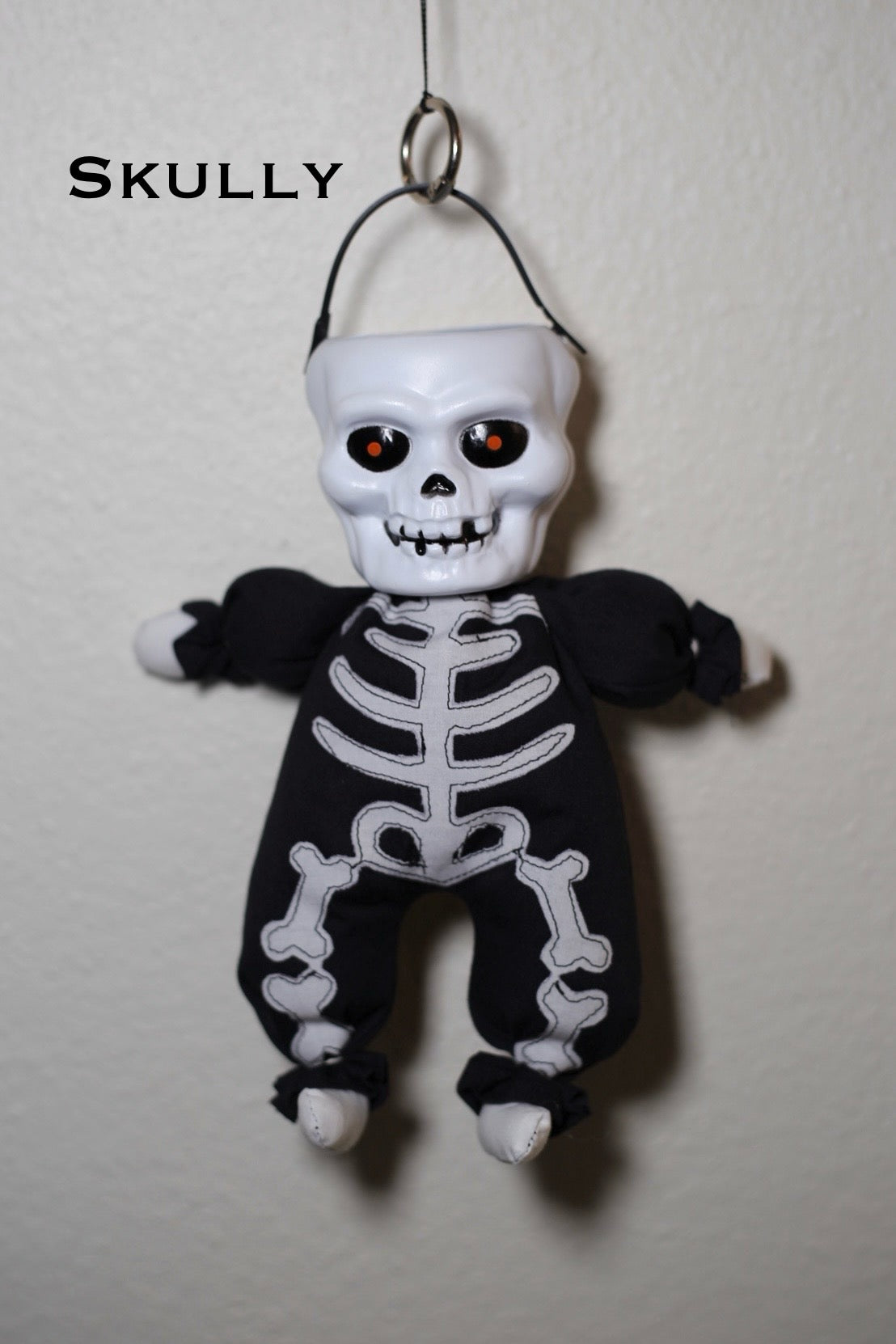 Trick-or-Treaters bag charm