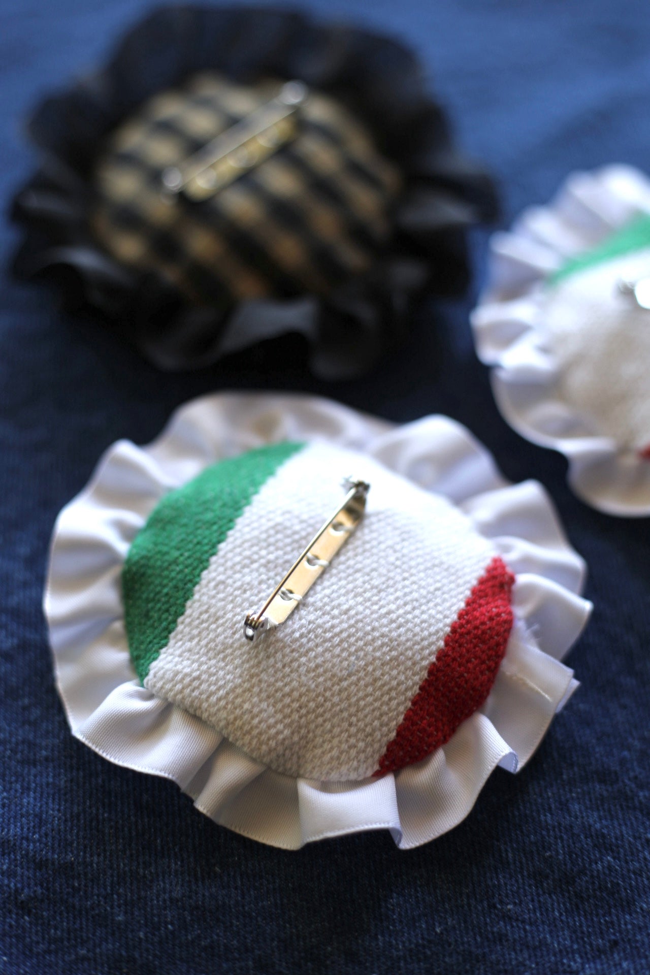 Patriotic buttons