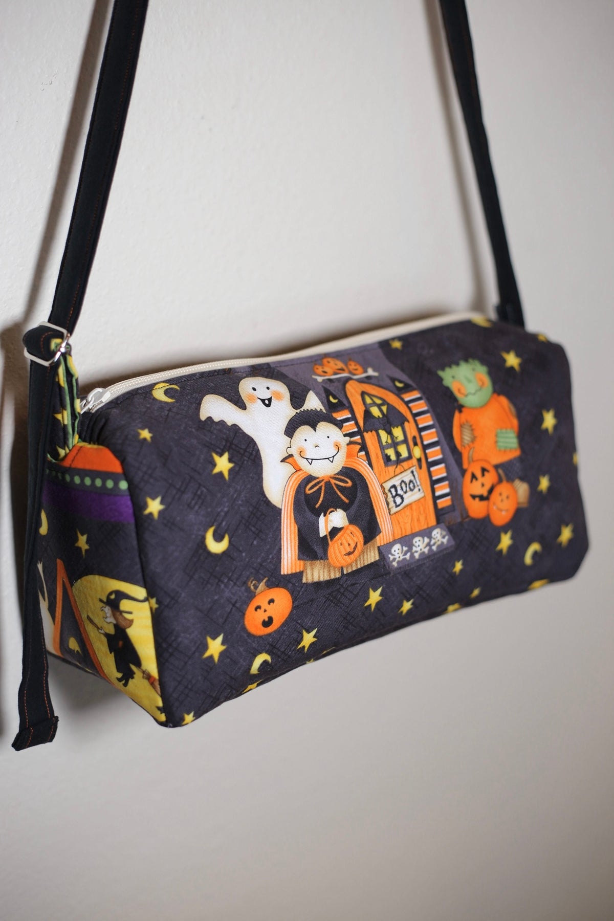 Halloween Town Loaf Bag