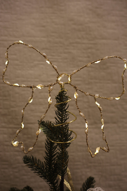 Bow tree topper