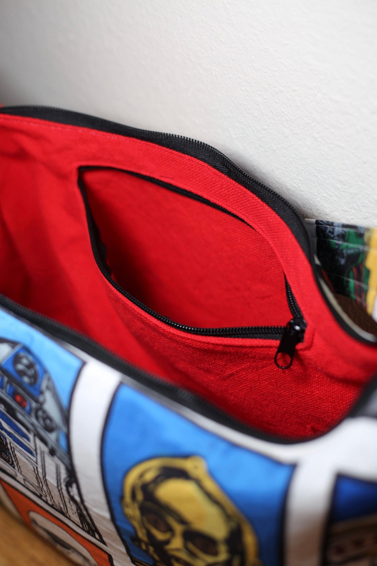 The Resistance: Star Wars shoulder bag