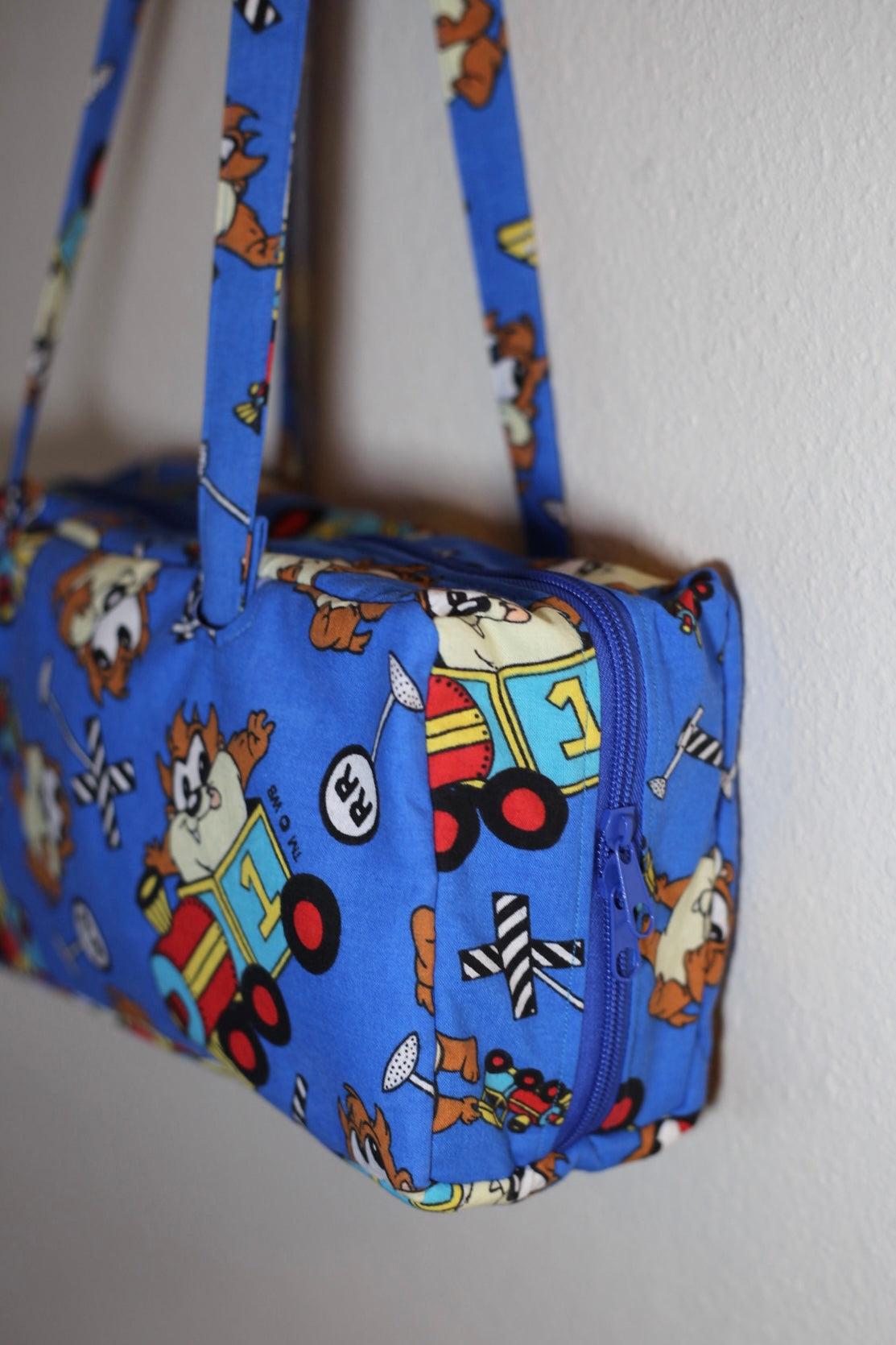 This country is Looney: Taz bowler bag